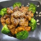 Best Sesame Chicken in Oak Creek, WI